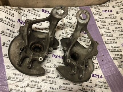 Кулак задний левый правый Audi A6 C7 A7 4G Q5 8R