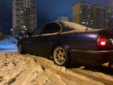 BMW 5 серия 2.0 МТ, 1993, 250 000 км