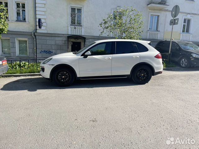 Porsche Cayenne S 4.8 AT, 2011, 136 000 км