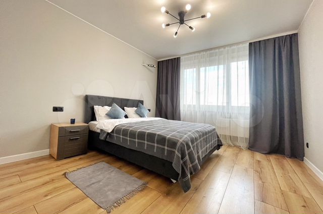 2-к. квартира, 75 м², 10/14 эт.