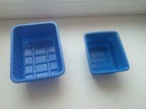 Пластиковые бутылки 19шт,контейнеры 35шт