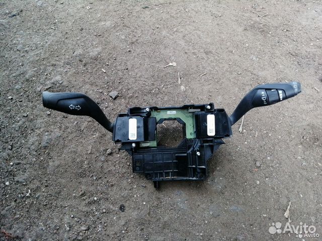 Подрулевой переключатель Ford Focus 3