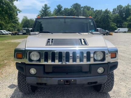 В разборе Hummer H2