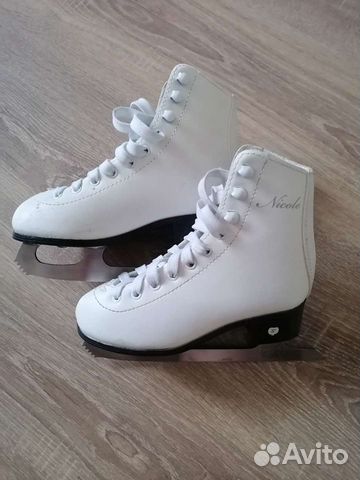 Коньки фигурные 30 размер