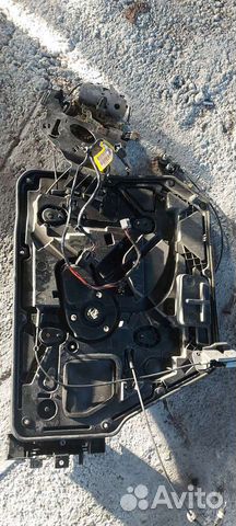 Замок двери задней левой на Dodge Caravan