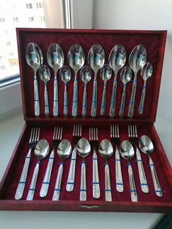 Набор столовых принадлежностей. Новый