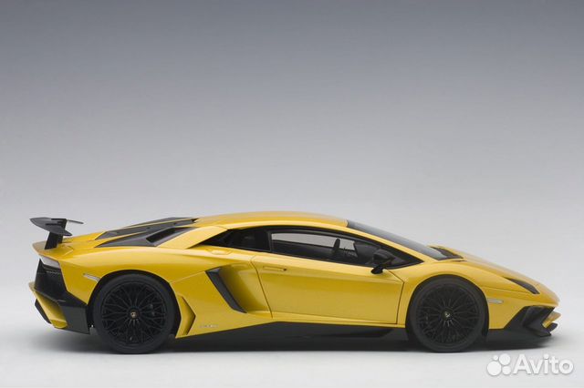 Autoart Lamborghini Aventador LP750-4 (74558) 1:18