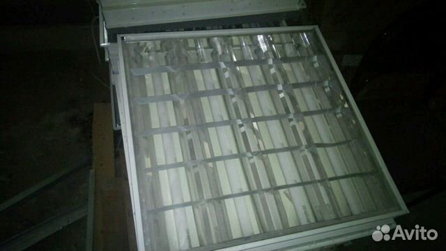 Светильники потолочные