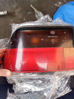 Задний фонарь