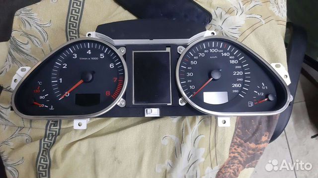 Щиток приборов ауди а6с6 3.2 auk
