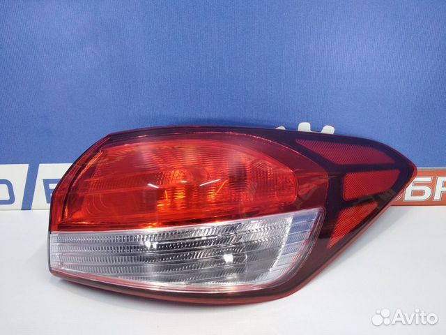 Фонарь правый внешний Cerato 3