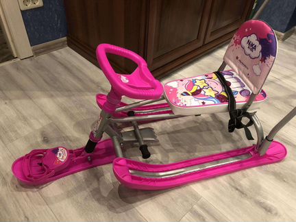 Снегокат Nika Twiny-2 со спинкой и упором