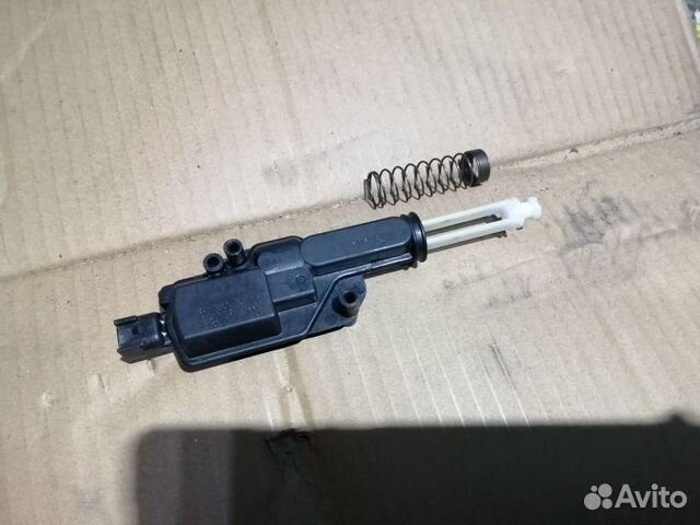 Активатор замка багажника Ford Fusion Fiesta