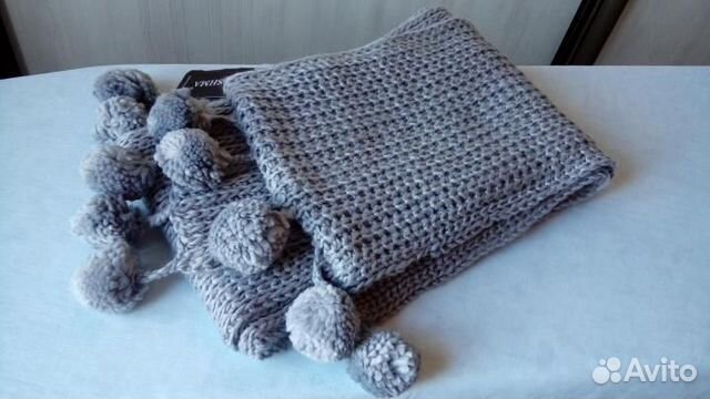 2 цвета. Длинный теплый шарф с помпонами #1