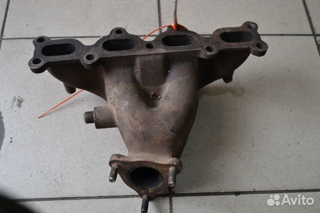 Выпускной коллектор Kia Shuma