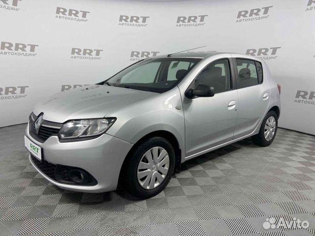 Renault Sandero 1.6 AMT, 2015, 82 557 км