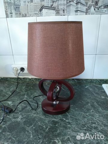 Лампа и светильник