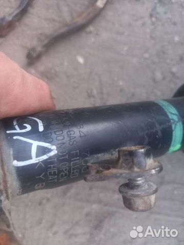 Амортизатор правый mazda 6