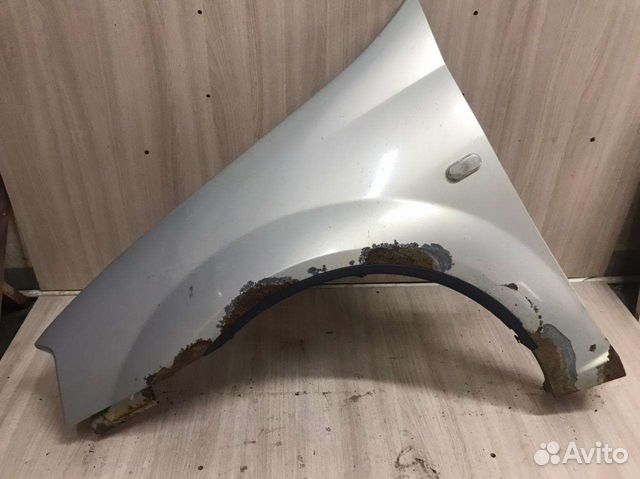 Крыло renault logan 1