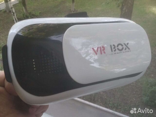 Очки виртуальной реальности для телефона