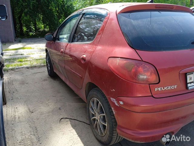 Peugeot 206 1.4 AT, 2007, битый, 138 000 км