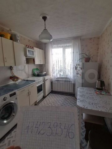 3-к. квартира, 64 м², 1/5 эт.