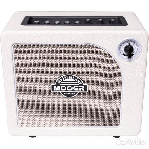 Гитарный комбоусилитель Mooer DH02 Hornet 15 White