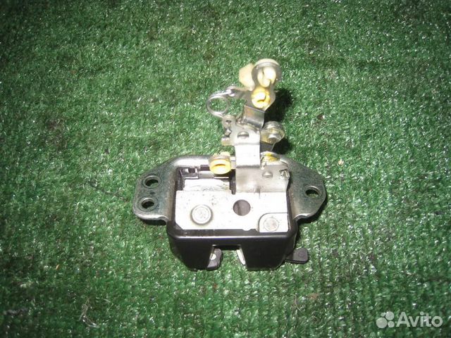 Замок крышки багажника Chevrolet aveo T255 2010