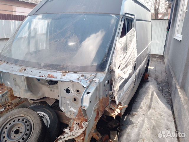 Кузов. Ford Transit. 2007 год