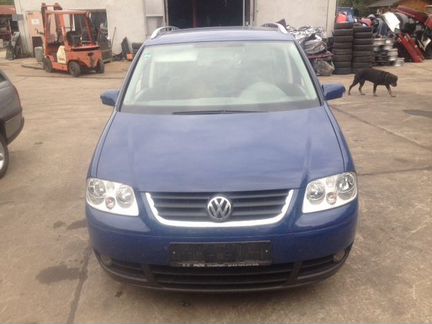 Разбор на запчасти Volkswagen Touran 2003-2006