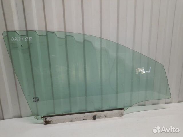 Стекло двери передней правой Opel Astra H 2004