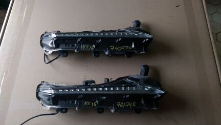 Lexus nx указатель поворота правый + повторитель