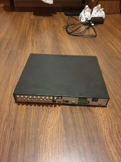 Цифровой видеорегистратор polyvision