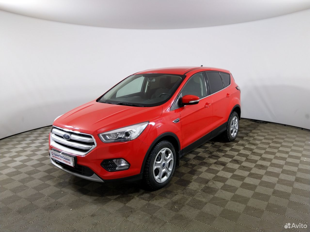 Форд куга уфа. Ford kuga 2013 серебристый. Форд куга до 2010 года. Форд куга белая 2016 года. Куга с 1+.
