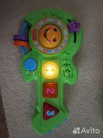 Музыкальная гитара