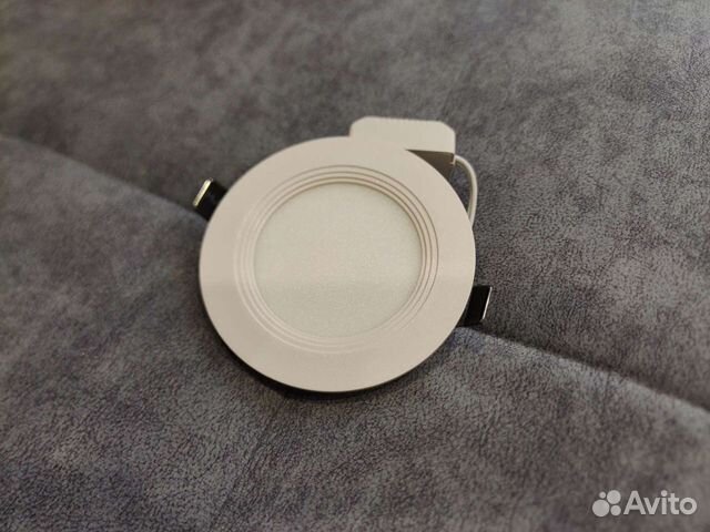 Светильник потолочный светодиодный