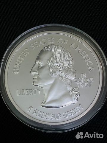 Медаль настольная В честь серии из 50 квотеров. сш