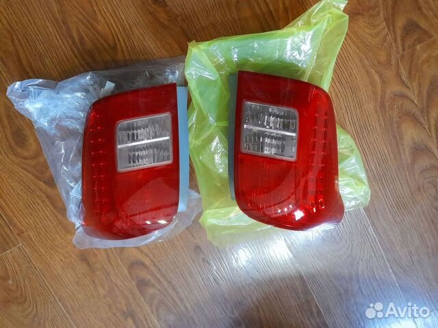 Задняя оптика Toyota Fielder