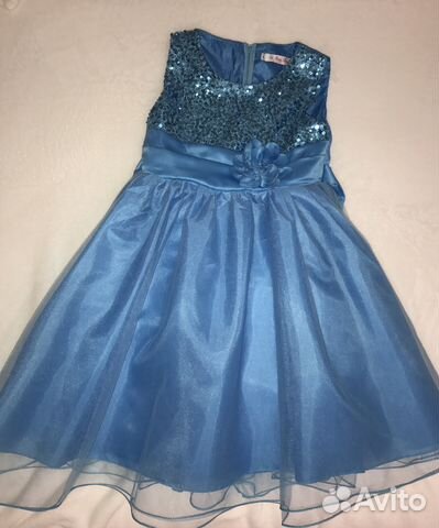 Платье нарядное