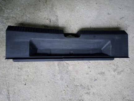 Пластик задней панели поло 2015