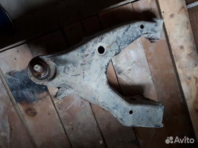 Рычаг на ленд-крузер 100