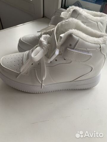 Кроссовки женские 36 размер