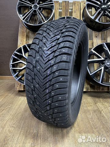 Nokian Tyres Hakkapeliitta 10p 235/45 R17 97T