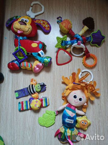 Развивающие игрушки для малыша