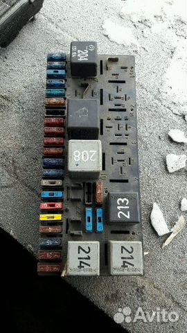 Блок предохранителей Ауди 80
