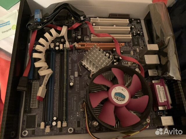 Материнская плата