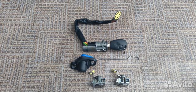 Замок и ключ зажигания Nissan Almera G15