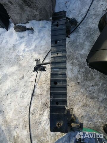 Усилитель переднего бампера mazda 3 bk