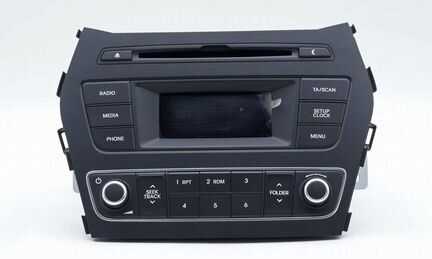 Автомагнитола штатная на Hyundai Santa Fe 2017