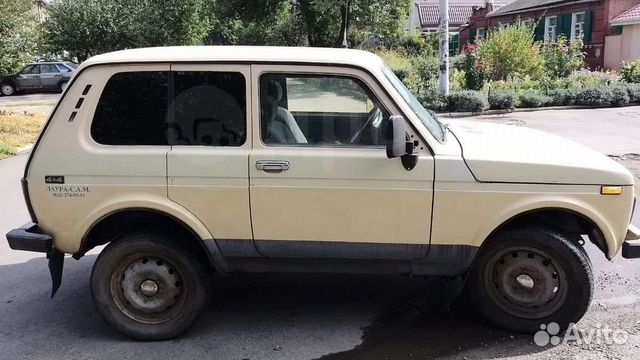 LADA 4x4 (Нива) 1.7 МТ, 2003, 200 000 км